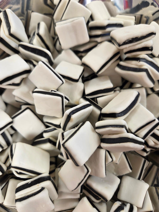 Black & White Mints